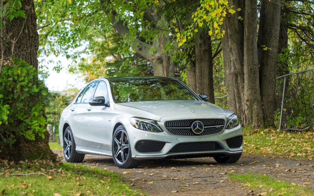 Mercedes-Benz argent