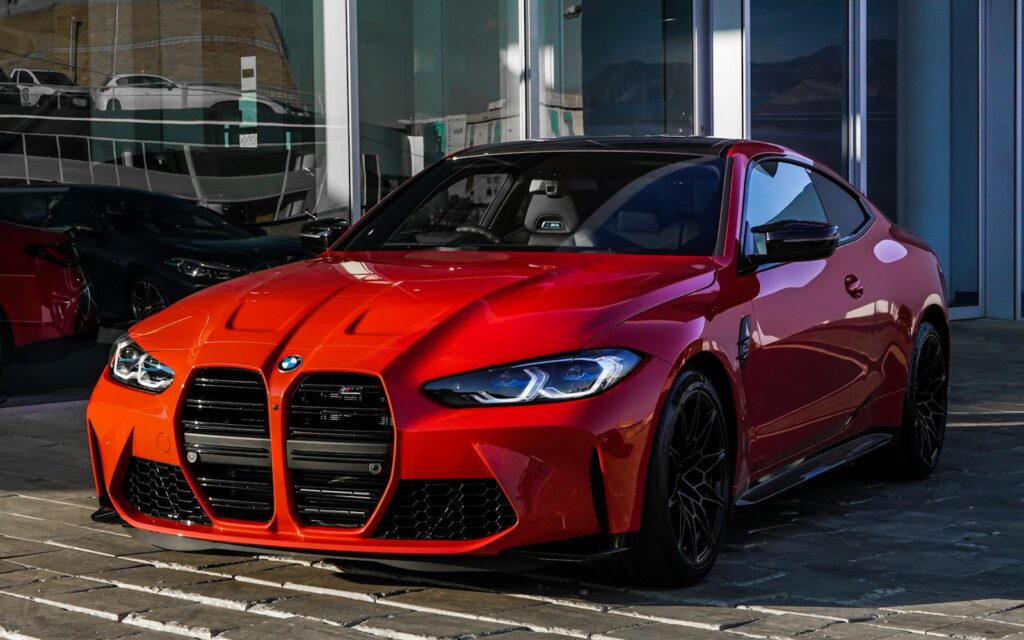 BMW M3 coupé rouge